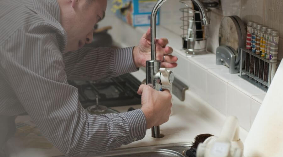 Local annual plumbing maintenance in East Dubuque, IL